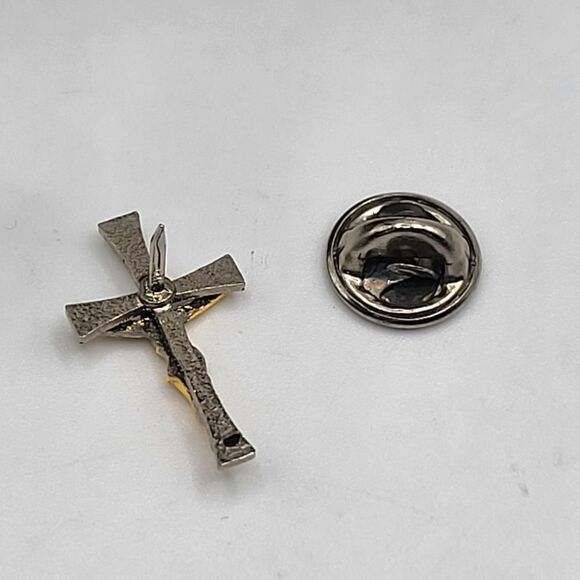 "5/$25" Vintage 2 Tone INRI Jesus Crusafix Tie Pin - Picture 7 of 7